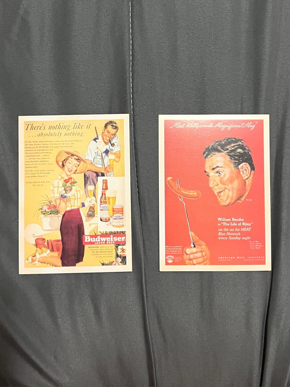 2 Retro Post Cards Colorful Vintage-Inspired